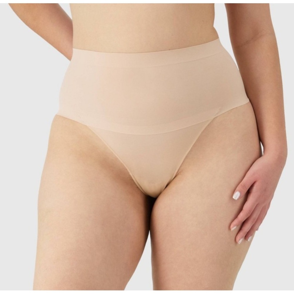 Maidenform Women's Shapewear Light Shaping Thong Beige Size 2XL